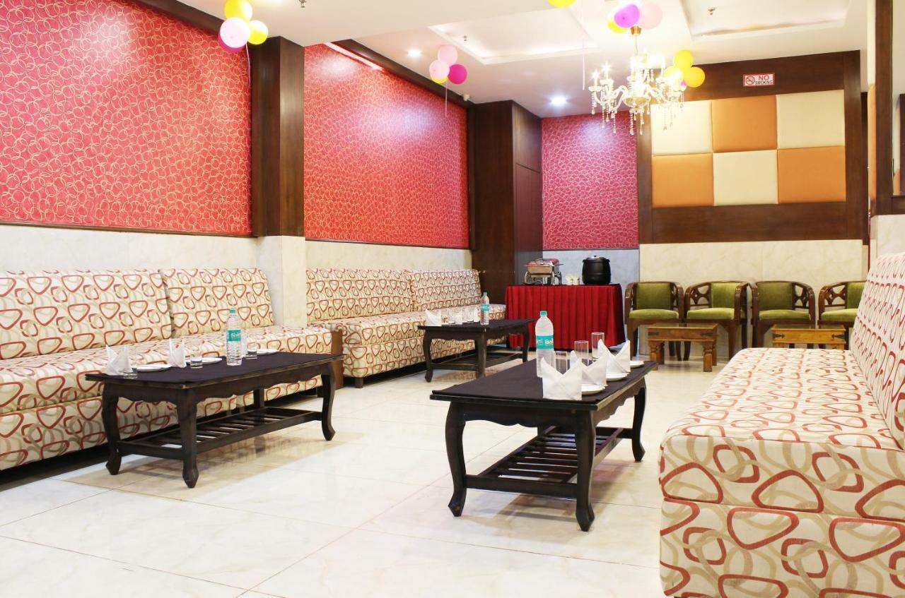Hotel Swan Zirakpur Chandigarh Exterior photo